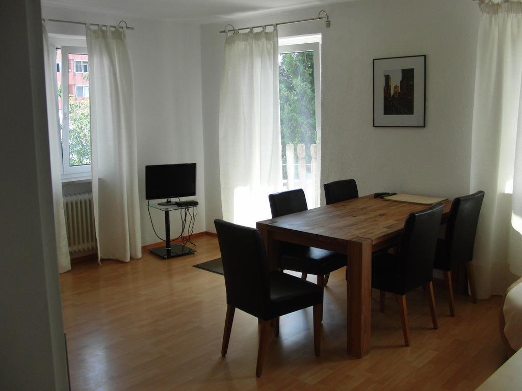 Burgauer Hof Apartment Bagian luar foto