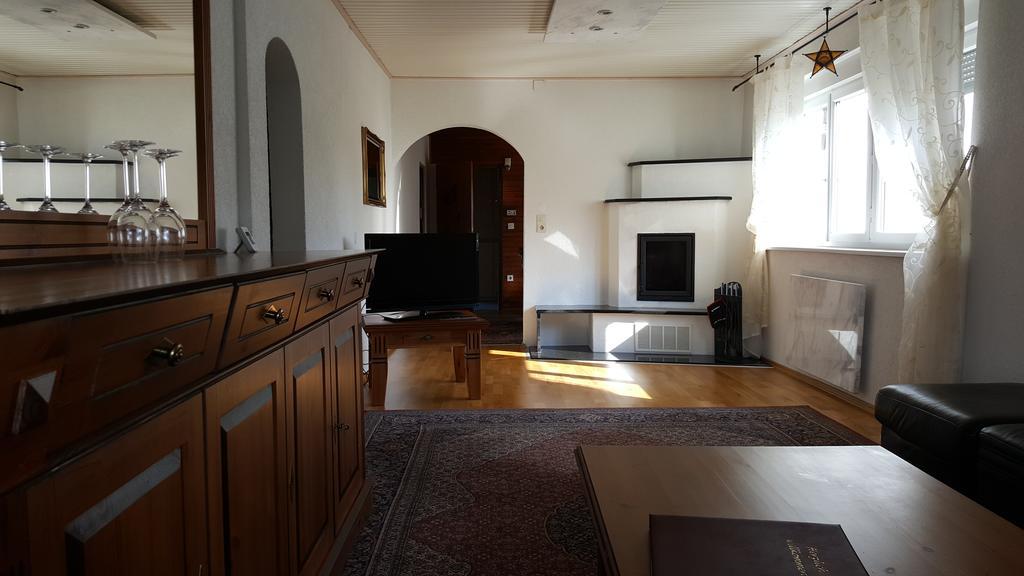 Burgauer Hof Apartment Bagian luar foto